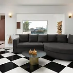 Hamilton Elite Penthouse Prázdninový dům Rhodes City