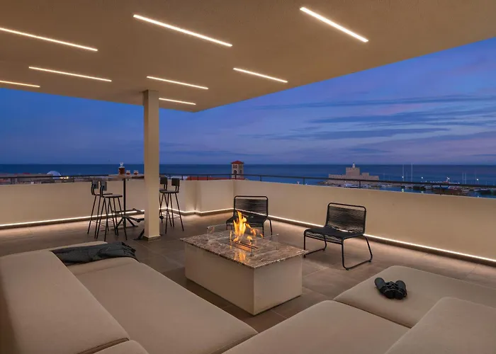 Hamilton Elite Penthouse Casa de Férias Rhodes City