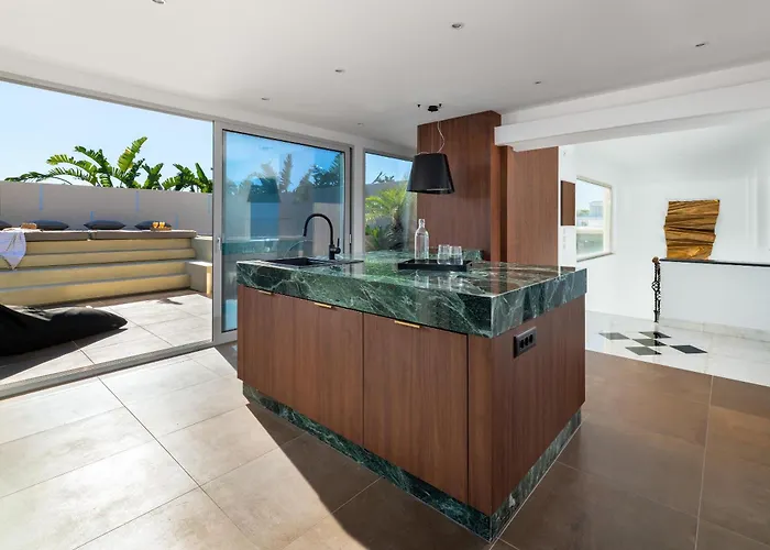 بيت للعطل Hamilton Elite Penthouse